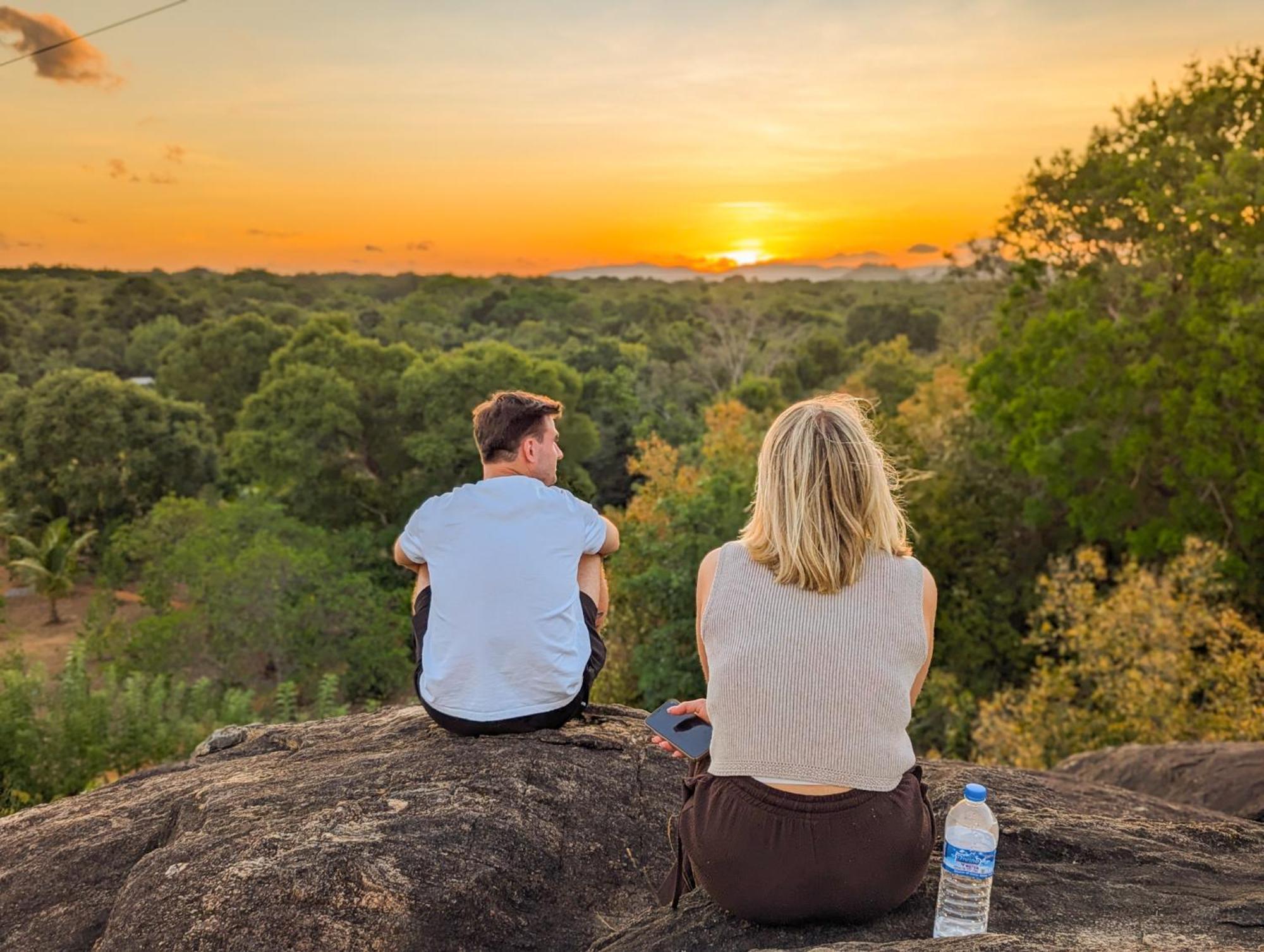 Choona Lodge 'View Of Sigiriya & Pidurangala With Sunrise' Kültér fotó